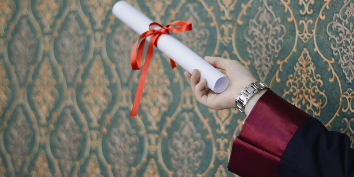 Start Your Journey to College with the Best SAT Center in Dubai